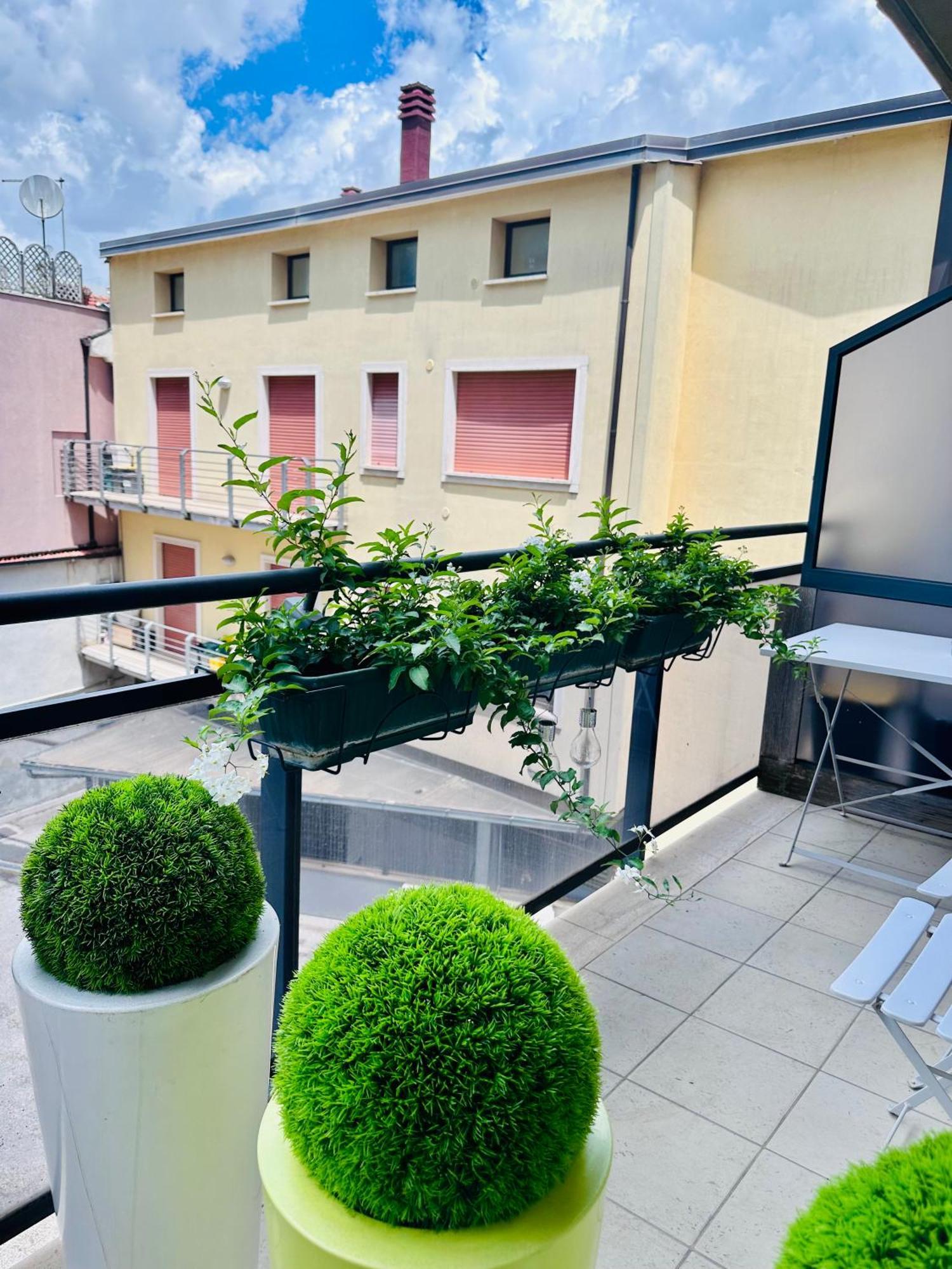 M Boutique Suite Avezzano Esterno foto